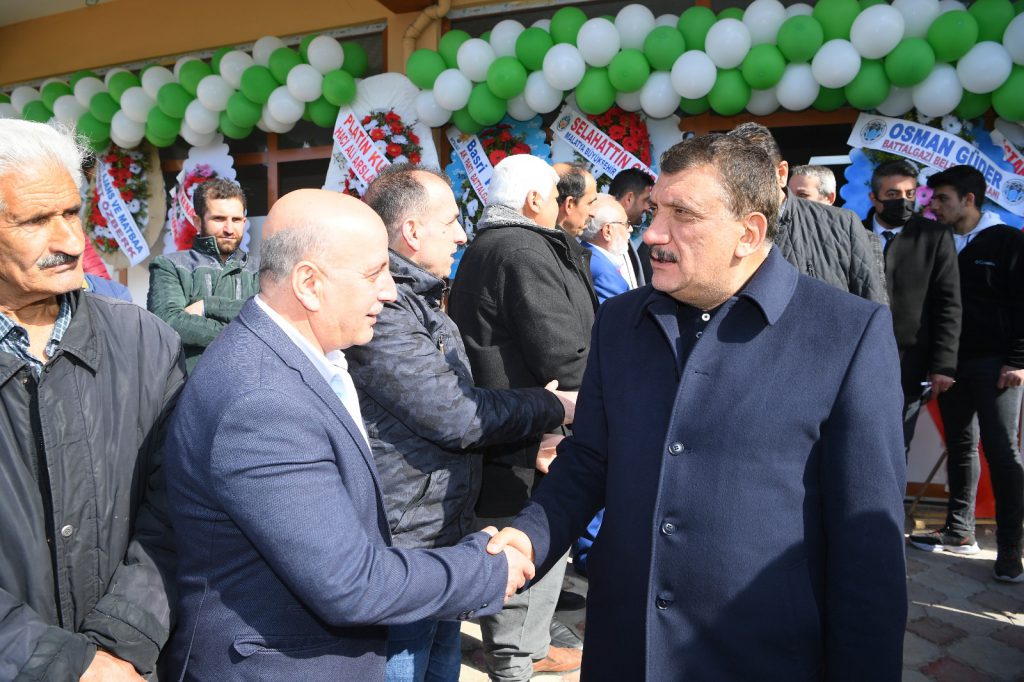 SAKIZ KÖYÜ DERNEĞİ AÇILDI