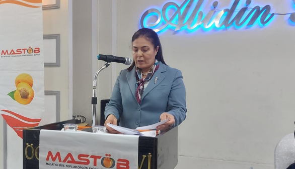 Bu görsel boş bir alt niteliğe sahip; dosya adı nazzife-baskan.jpg